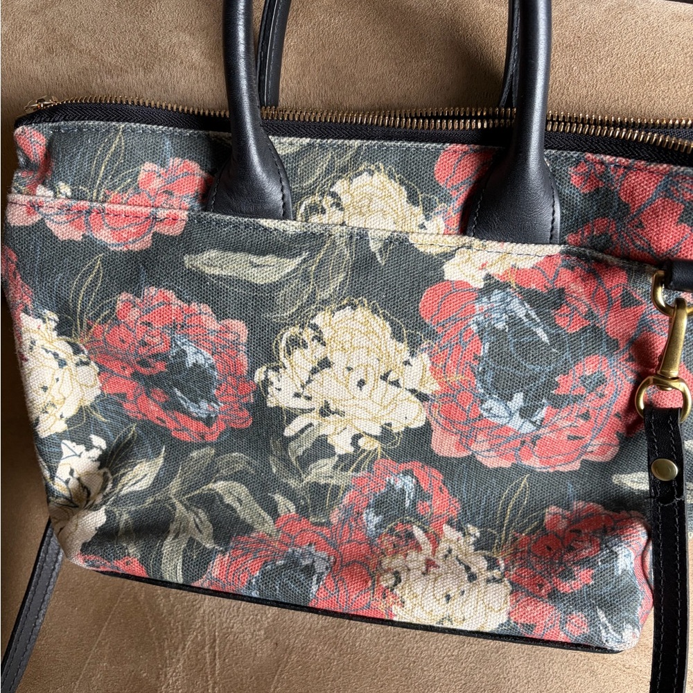 R. Riveter Handbag in Black with Red & Cream Flowers